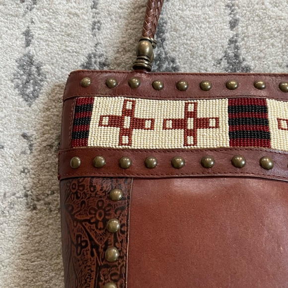 Vintage Spacious leather beaded handbag - Picture 3 of 7